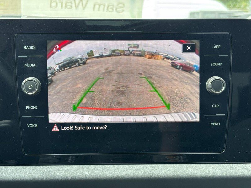 Used 2025 Volkswagen Jetta SE w/ Sunroof Package FWD image 24