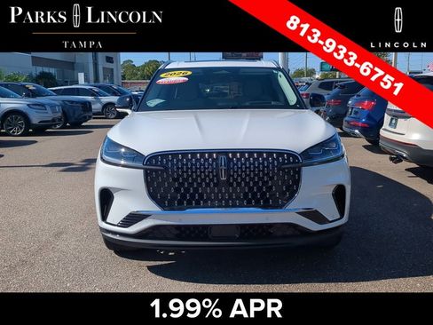 Certified 2026 Lincoln Aviator Reserve w/ Luxury Package RWD image 2