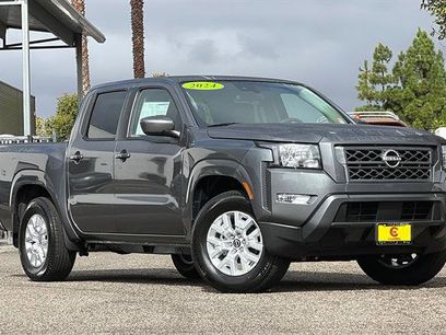 New 2024 Nissan Frontier SV w/ SV Convenience Package