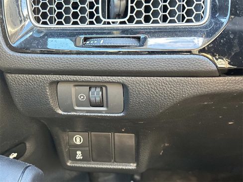 Used 2022 Honda Civic LX image 26