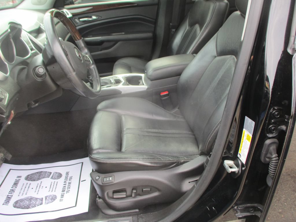 Used 2012 Cadillac SRX Luxury FWD image 13