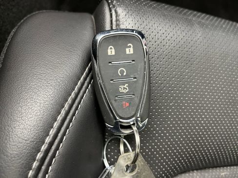 Used 2017 Chevrolet Camaro LT image 28