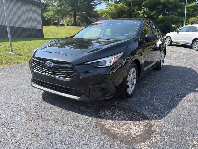 Used 2025 Subaru Impreza 2.0i AWD/4WD image 2