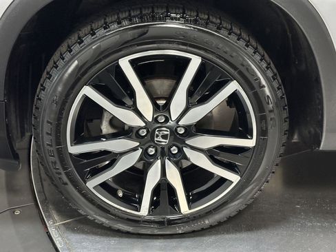Used 2020 Honda Pilot Touring image 18