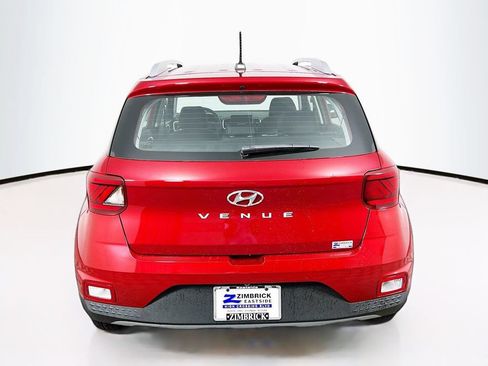 Certified 2026 Hyundai Venue SEL FWD image 6