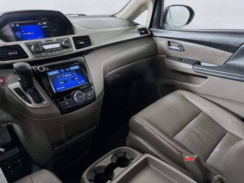 Used 2016 Honda Odyssey EX-L image 23