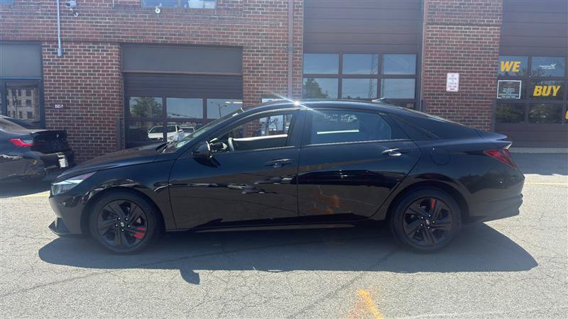 Used 2021 Hyundai Elantra SEL w/ Convenience Package FWD image 4