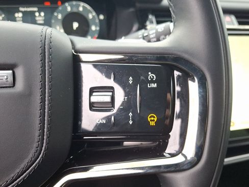 Used 2026 Land Rover Range Rover Velar Dynamic SE image 21