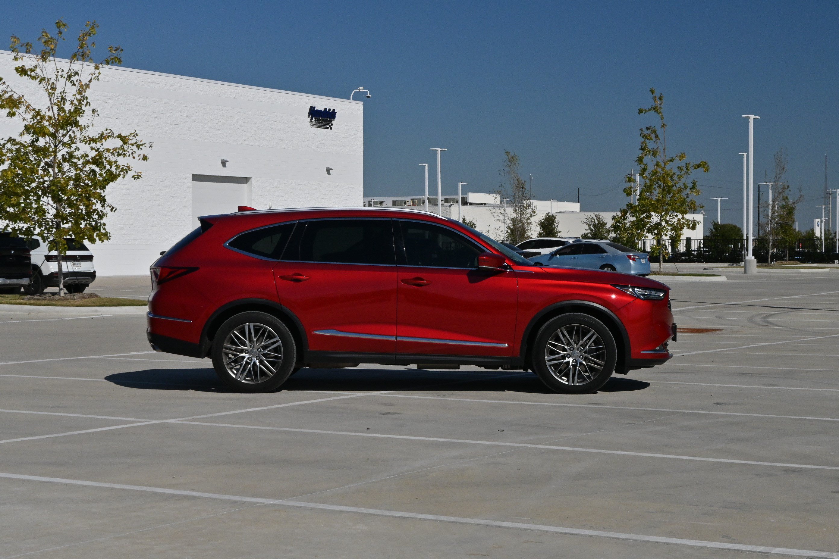 Used 2022 Acura MDX w/ Advance Package AWD/4WD image 6