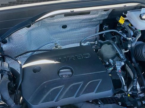 Used 2024 Chevrolet TrailBlazer RS w/ Convenience Package image 29