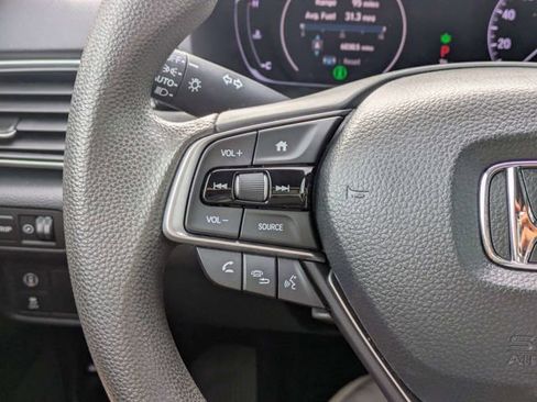 Used 2019 Honda Accord LX image 23