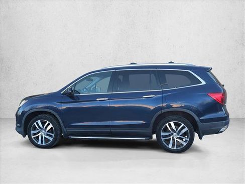 Used 2016 Honda Pilot Touring image 8