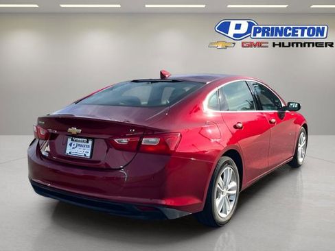Used 2018 Chevrolet Malibu LT image 7