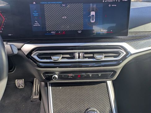 Used 2024 BMW M2 w/ Lighting Package image 30