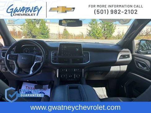 Used 2024 Chevrolet Tahoe Z71 w/ Luxury Package image 26