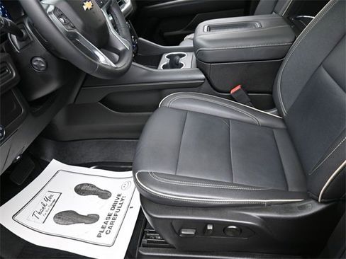 Used 2023 Chevrolet Tahoe Premier image 15