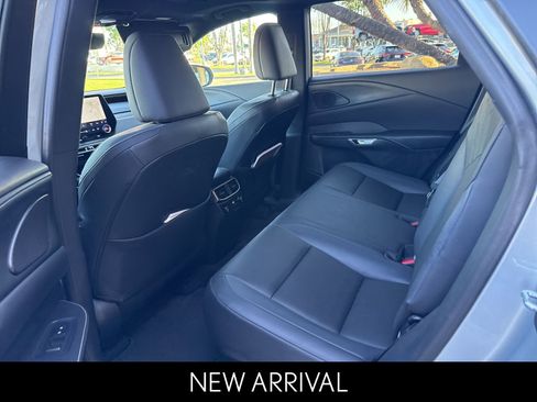 Used 2024 Lexus RX 350 Premium w/ Convenience Package FWD image 6