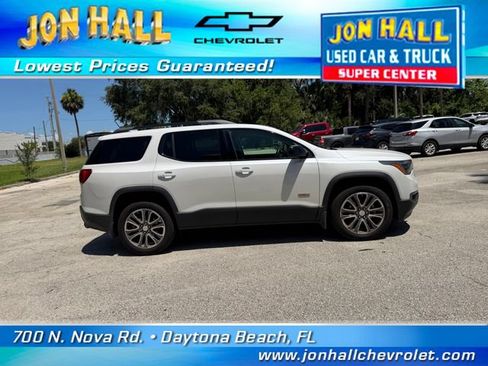 Used 2017 GMC Acadia SLT AWD/4WD image 13