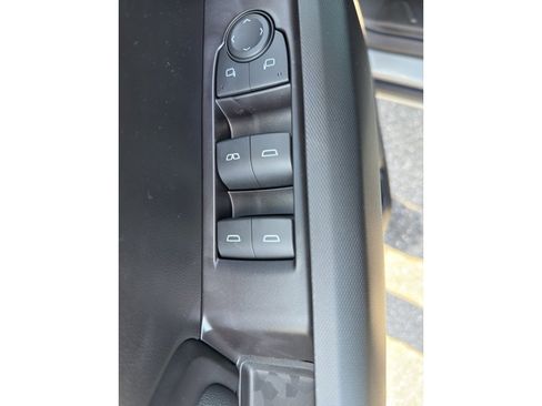 New 2026 GMC Canyon Elevation image 7