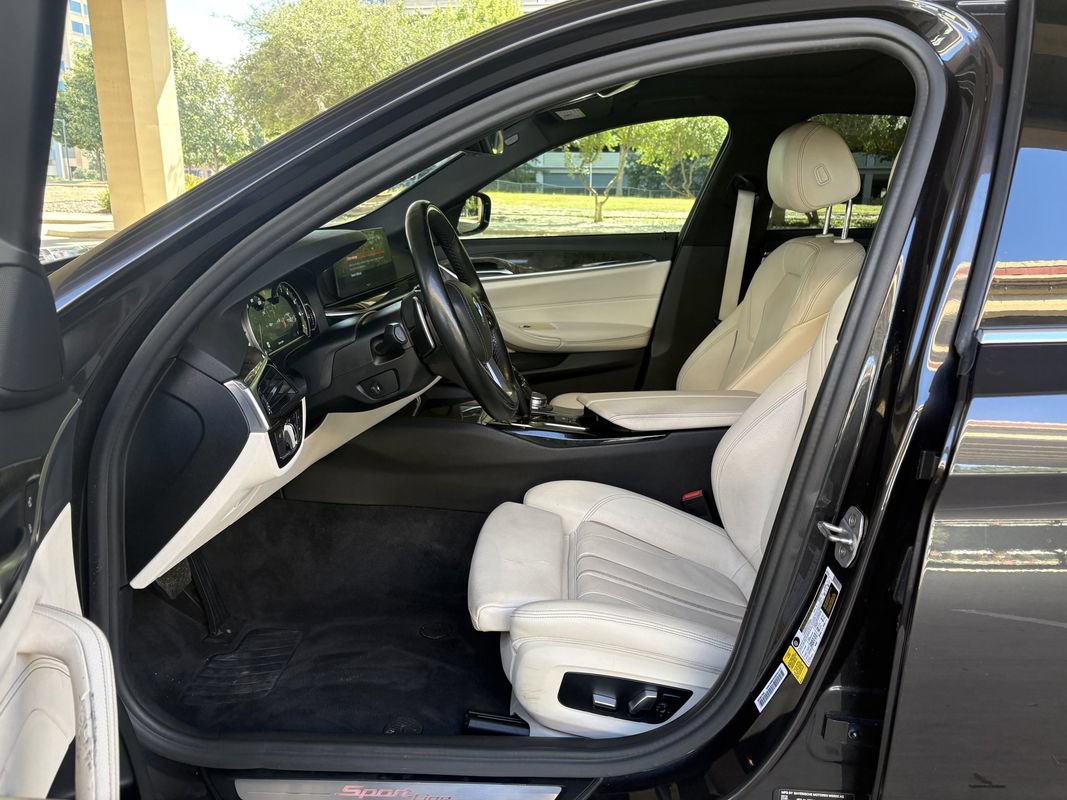 Used 2018 BMW 530i w/ Premium Package RWD image 17