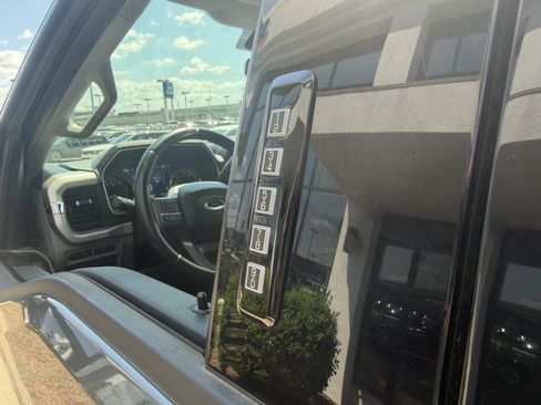 Used 2022 Ford F150 XLT w/ Equipment Group 302A High AWD/4WD image 28