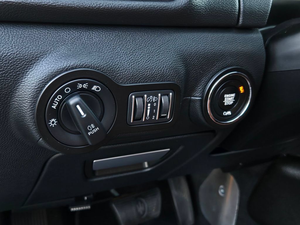 Used 2022 Maserati Ghibli GT RWD image 20