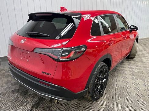 Used 2023 Honda HR-V Sport image 4