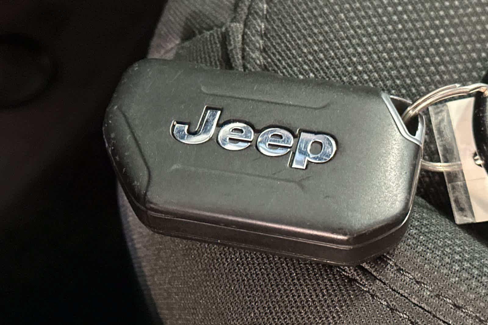 Used 2021 Jeep Wrangler Unlimited Sport AWD/4WD image 26