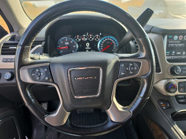 Used 2019 GMC Yukon XL Denali w/ Denali Ultimate Package AWD/4WD image 15