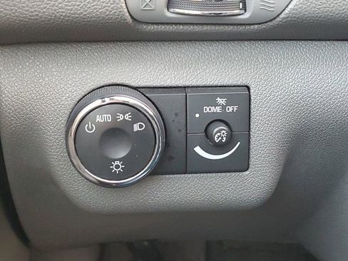 Used 2014 Chevrolet Traverse LS image 22