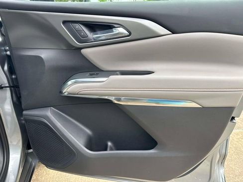 New 2026 Chevrolet Traverse LT w/ LPO, Floor Liner Package FWD image 17