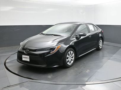 Used 2025 Toyota Corolla LE