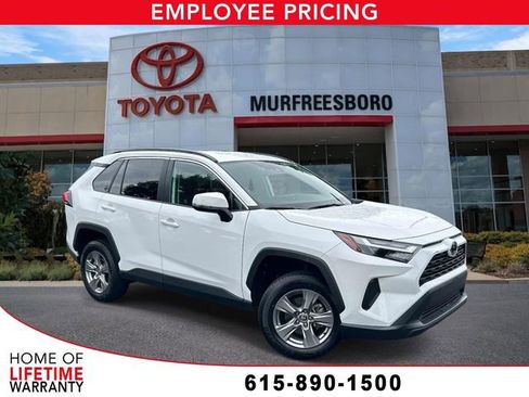 Used 2025 Toyota RAV4 XLE FWD image 1