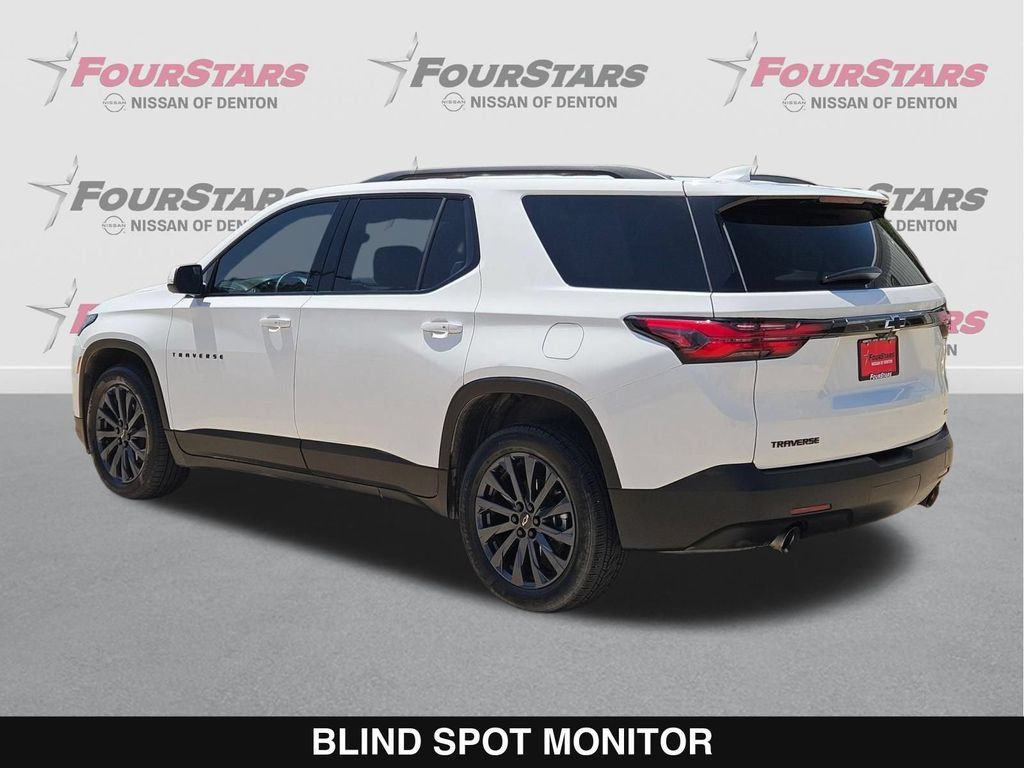 Used 2023 Chevrolet Traverse RS w/ LPO, Floor Liner Package FWD image 7