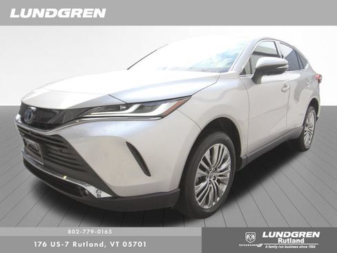 Used 2024 Toyota Venza Limited AWD/4WD image 23