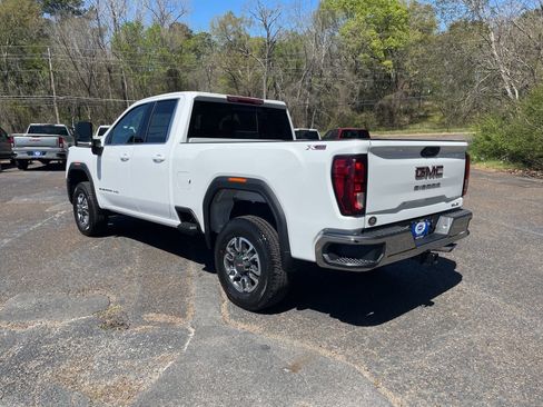 New 2026 GMC Sierra 2500 SLE w/ SLE Value Package; AWD/4WD image 3
