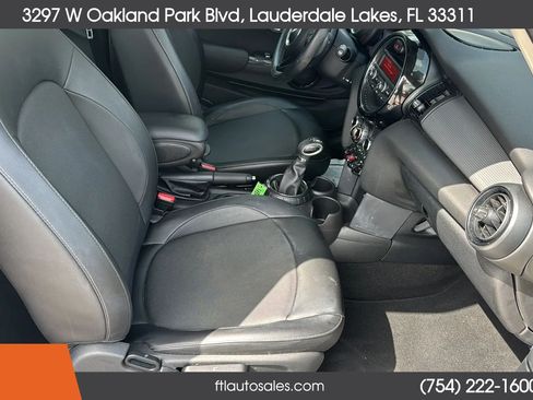 Used 2016 MINI Cooper 2-Door Hardtop FWD image 28