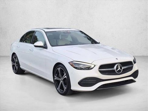 Used 2024 Mercedes-Benz C 300 Sedan image 3