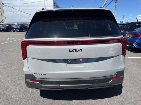 New 2026 Kia Carnival SX Prestige image 4