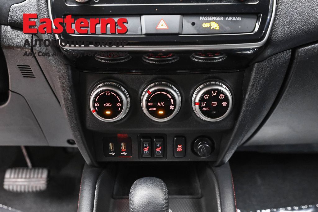 Used 2025 Mitsubishi Outlander Sport SE AWD/4WD image 22