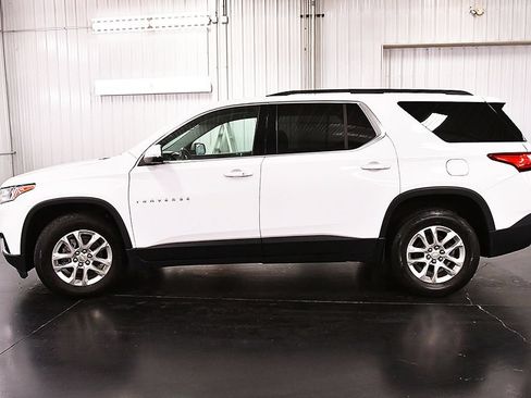 Used 2021 Chevrolet Traverse LT AWD/4WD image 4