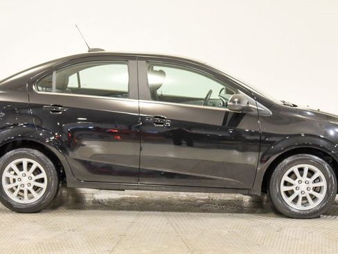Used 2020 Chevrolet Sonic LT image 11