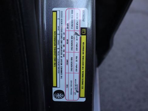 Used 2018 Dodge Charger R/T image 42