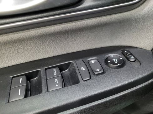 Used 2017 Honda CR-V EX image 27