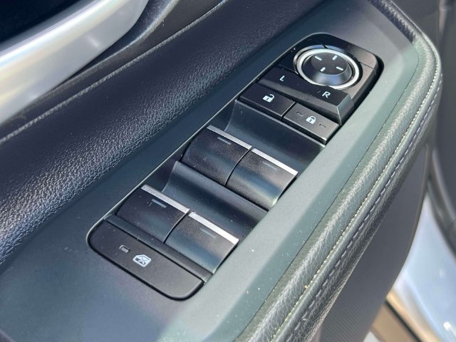 Certified 2025 Toyota Grand Highlander AWD image 22