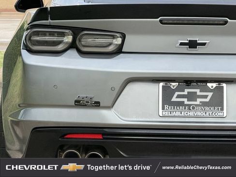 Used 2023 Chevrolet Camaro SS RWD image 9
