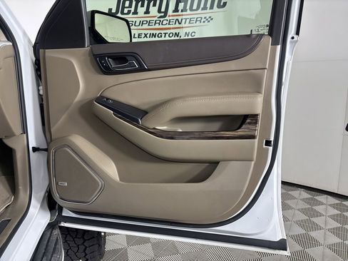 Used 2019 GMC Yukon SLT RWD image 26
