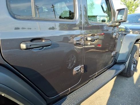 Used 2026 Jeep Wrangler Unlimited Sport AWD/4WD image 9