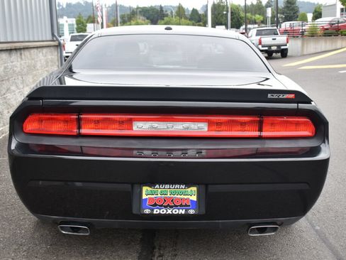 Used 2010 Dodge Challenger SRT8 w/ SRT Option Group II RWD image 6