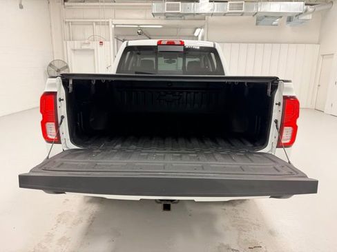 Certified 2018 Chevrolet Silverado 1500 LTZ Z71 w/ Redline Edition image 27